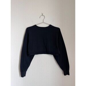 Tna Aritzia Tour Long Sleeve Crop Tee in Black Size SMALL